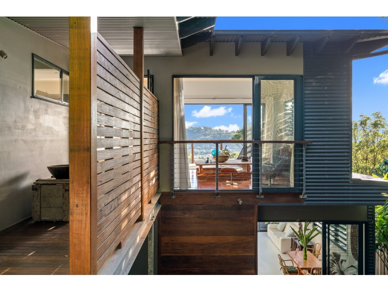 93 Whale Beach Road, Avalon Beach NSW 2107
