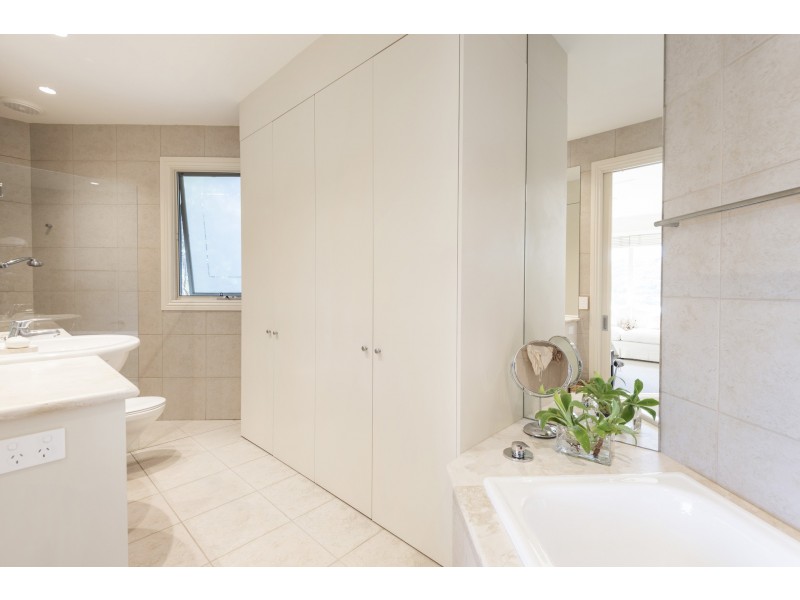 201 Whale Beach Road, Whale Beach NSW 2107