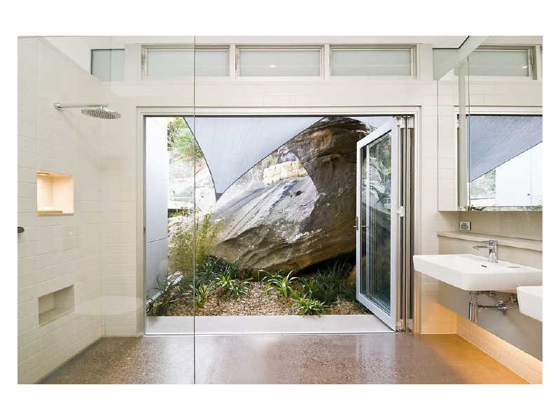 Whale Beach NSW 2107