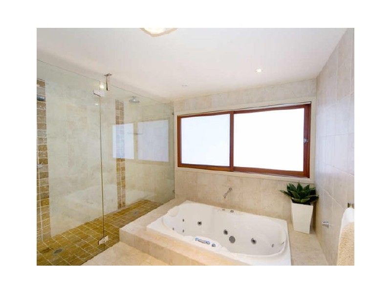 18 Foxall Street, Elanora Heights NSW 2101