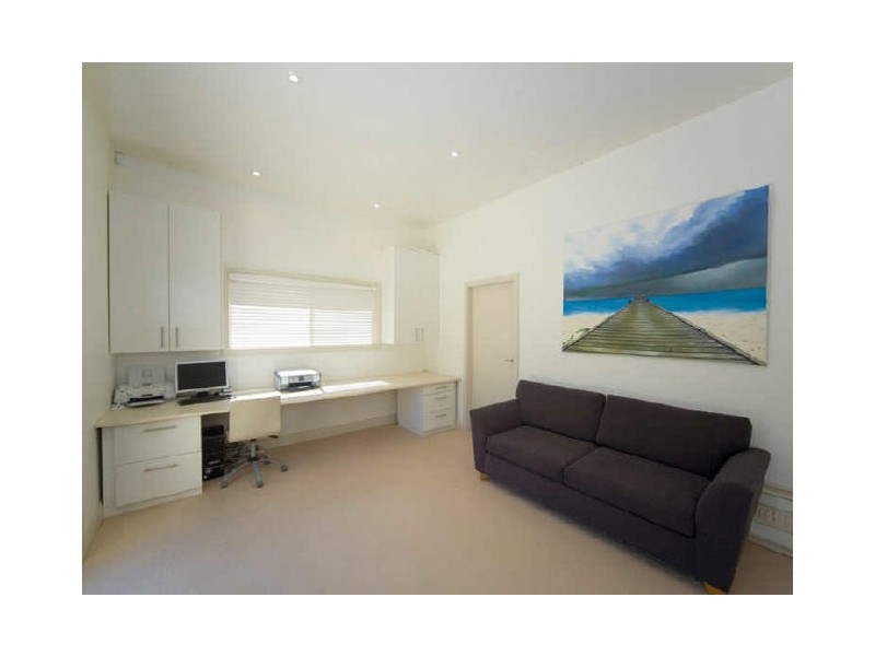 18 Foxall Street, Elanora Heights NSW 2101