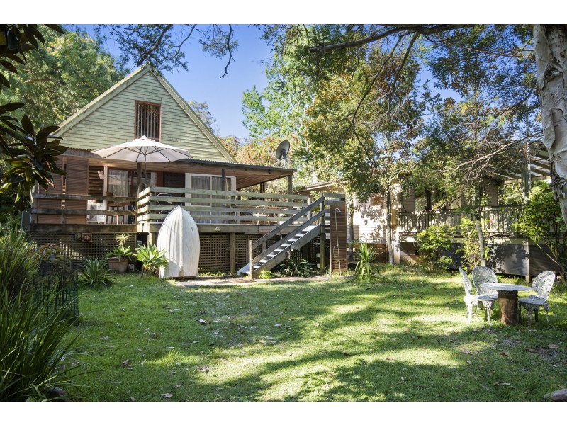 38 Monash Avenue, Great Mackerel Beach NSW 2108