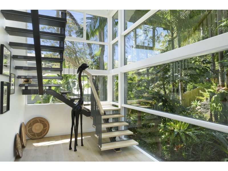 909 Barrenjoey Road, Palm Beach NSW 2108