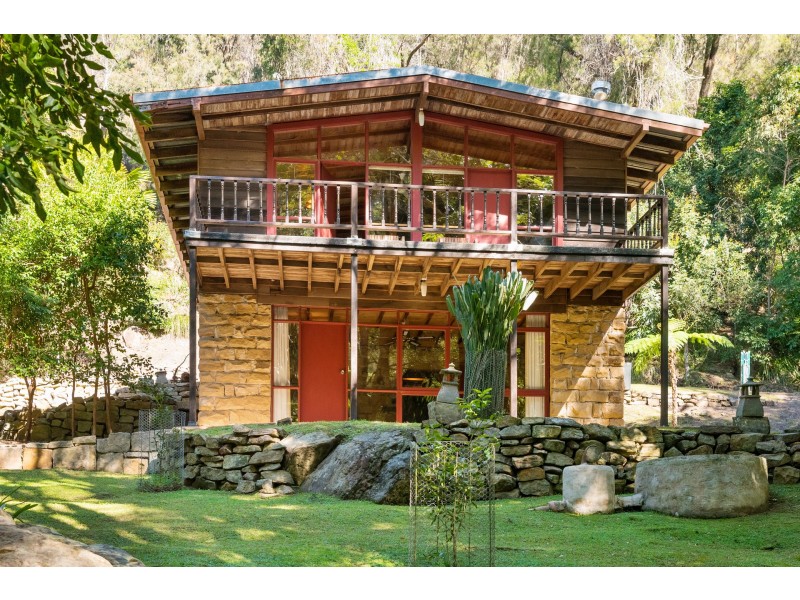 69-71 Monash Avenue, Great Mackerel Beach NSW 2108