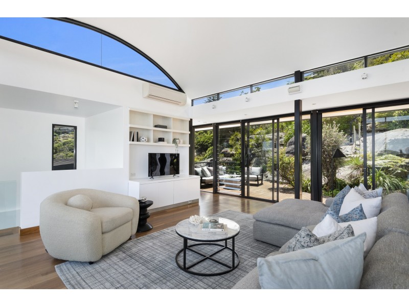 276 Whale Beach Road, Whale Beach NSW 2107
