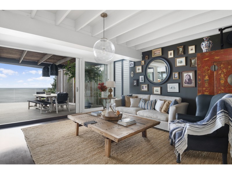 11 Pacific Road, Palm Beach NSW 2108