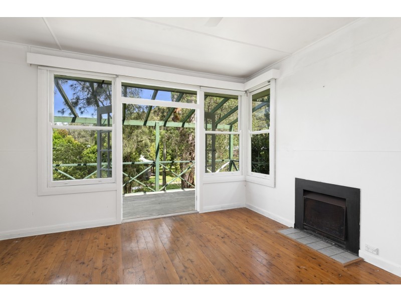 13 Diggers Crescent, Great Mackerel Beach NSW 2108