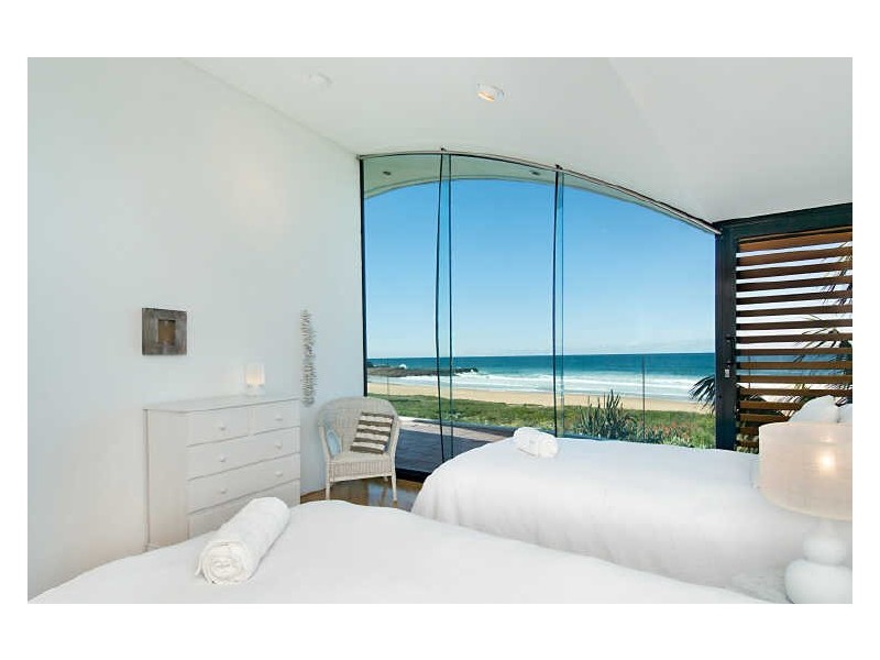 North Avoca NSW 2260
