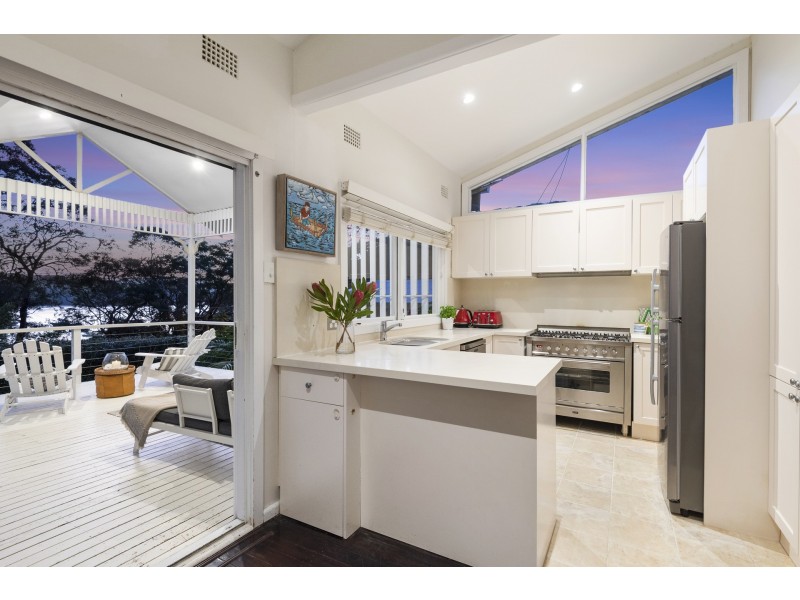876 Barrenjoey Road, Palm Beach NSW 2108