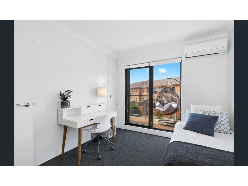 4/44-46 Golf Avenue, Mona Vale NSW 2103