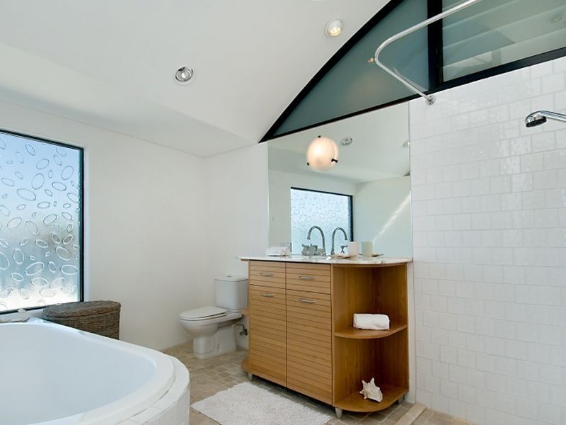 32 Avoca Drive, Avoca NSW 2577