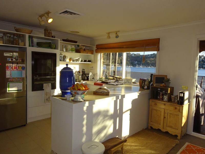 877 Barrenjoey Road, Palm Beach NSW 2108