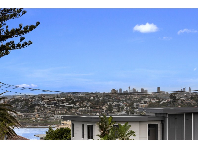 1 Phyllis Street, North Curl Curl NSW 2099