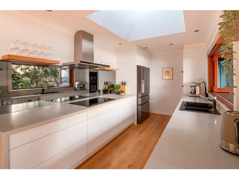 27 Crane Lodge Place, Palm Beach NSW 2108