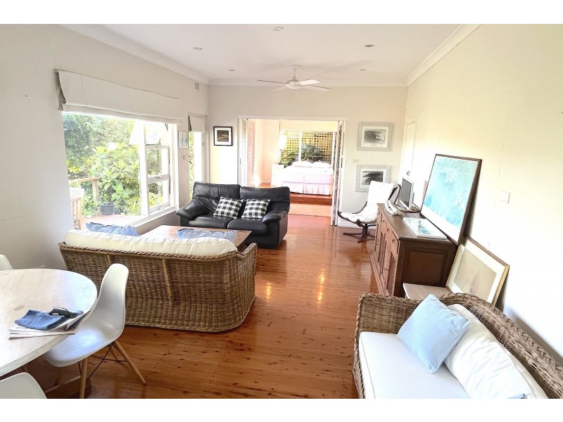 Lower/1014 Barrenjoey Road, Palm Beach NSW 2108