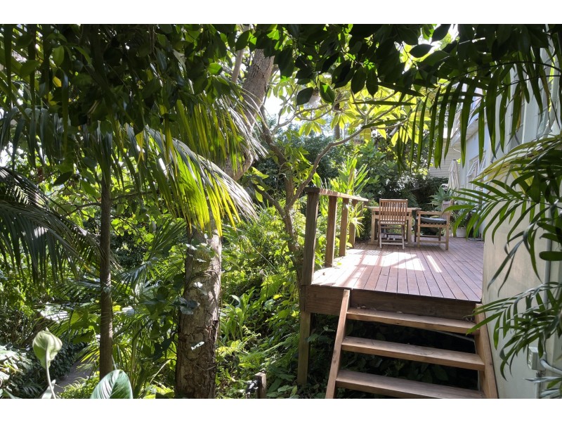 Lower/1014 Barrenjoey Road, Palm Beach NSW 2108
