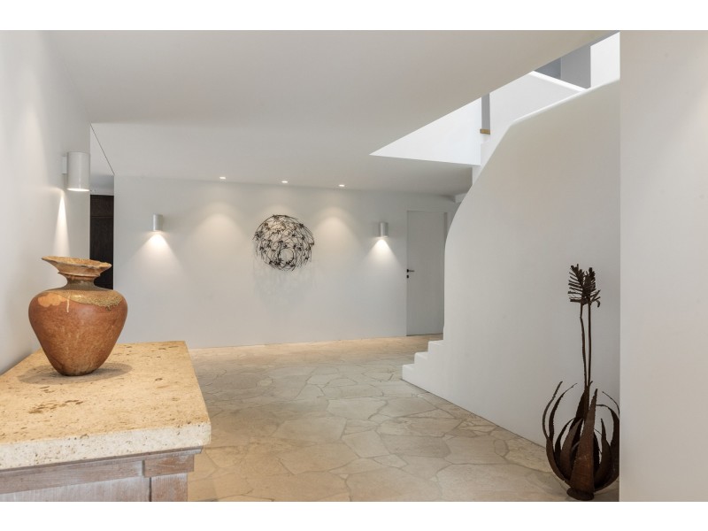 6B Surf Road, Whale Beach NSW 2107