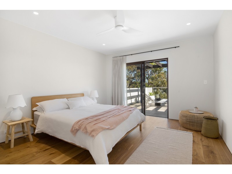 6B Surf Road, Whale Beach NSW 2107