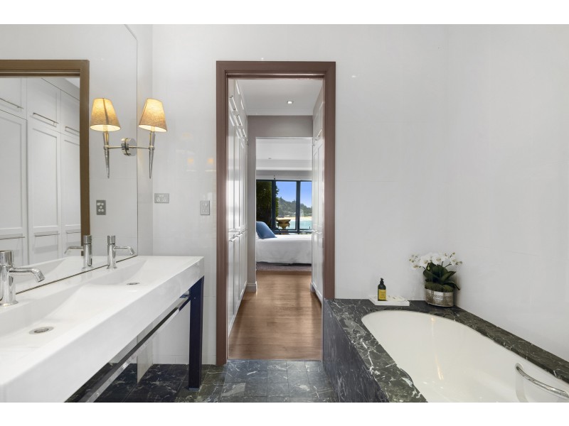 43 Ocean Road, Palm Beach NSW 2108