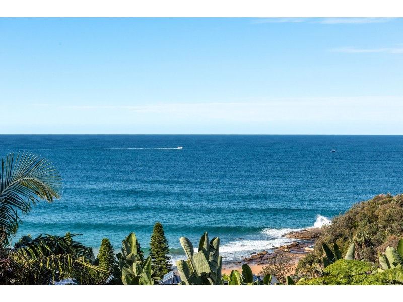 Lower/10 Surf Road, Whale Beach NSW 2107