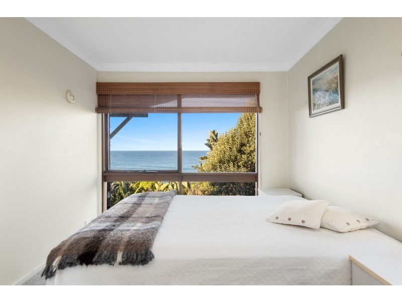 Lower/10 Surf Road, Whale Beach NSW 2107