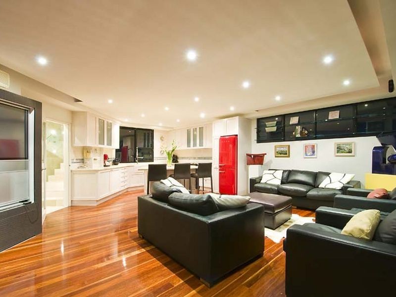 75 Narrabeen Park Parade, Warriewood NSW 2102