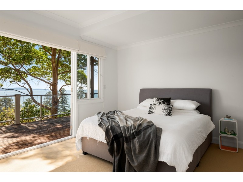 69 Florida Road, Palm Beach NSW 2108