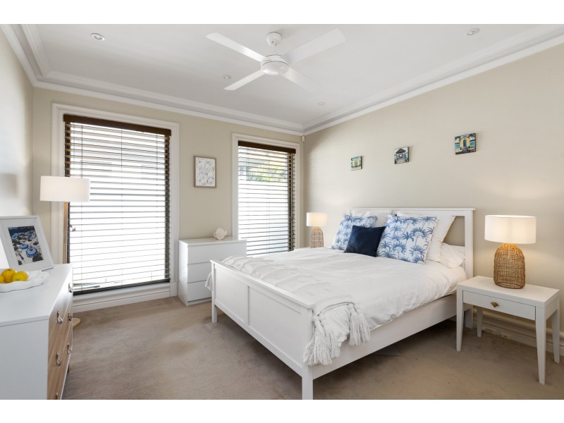 Villa 4/24-26 Ocean Road, Palm Beach NSW 2108