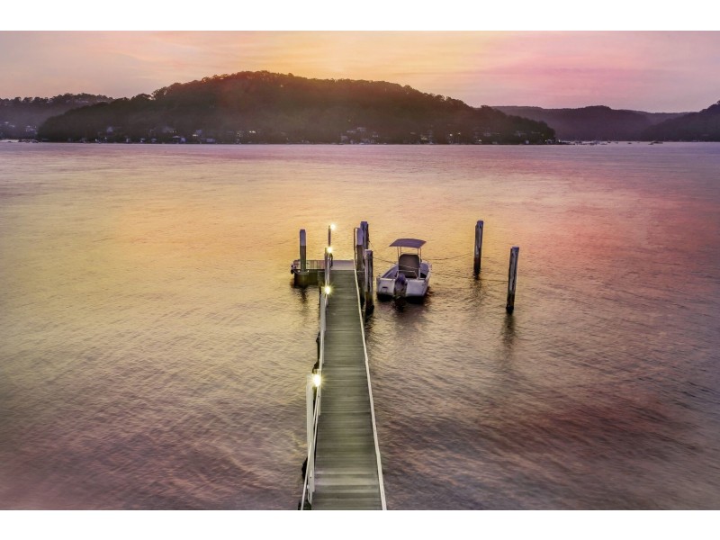 192 Hudson Parade, Clareville NSW 2107