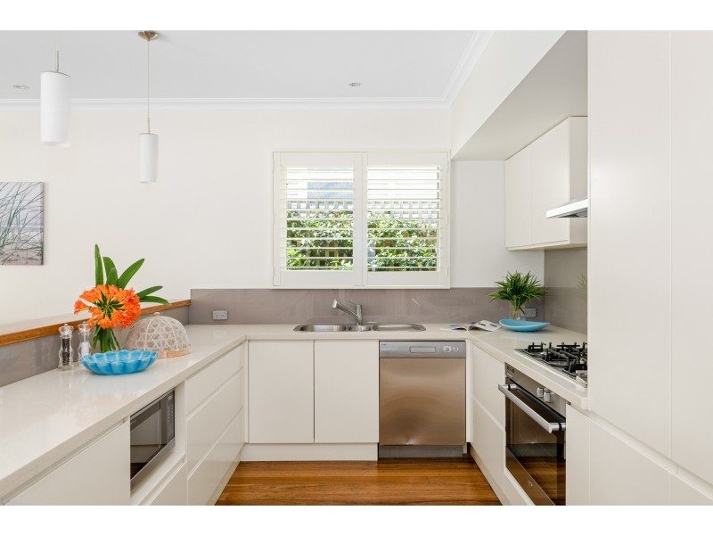 10 Bareena Road, Avalon Beach NSW 2107