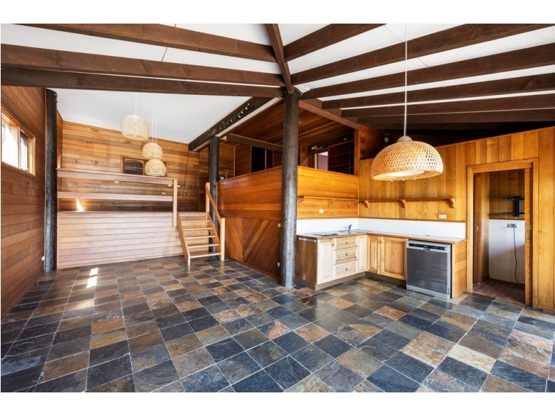 24 Thyra Road, Palm Beach NSW 2108