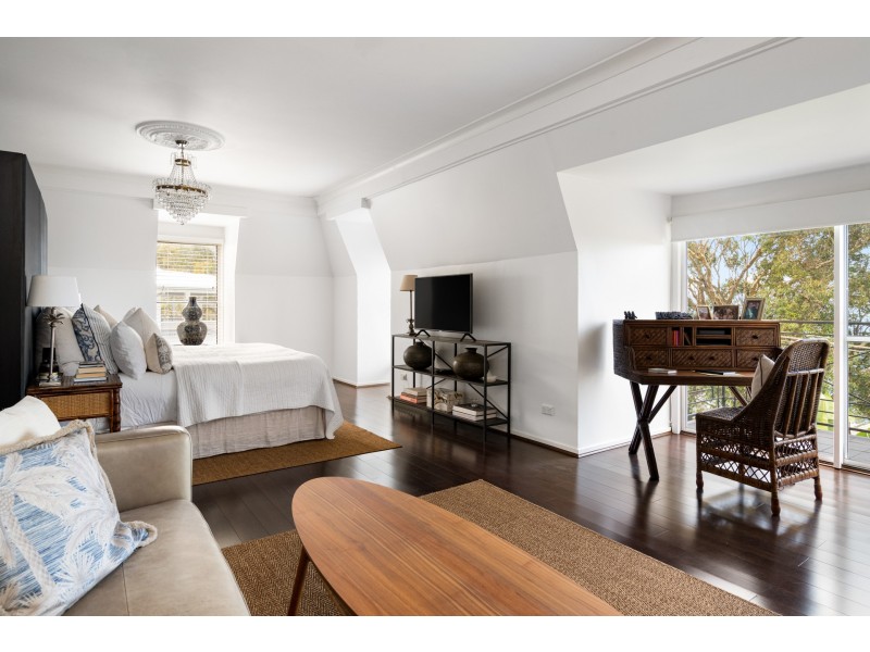 124 Pacific Road, Palm Beach NSW 2108