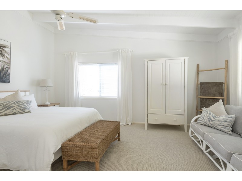 8 Ross Smith Parade, Great Mackerel Beach NSW 2108