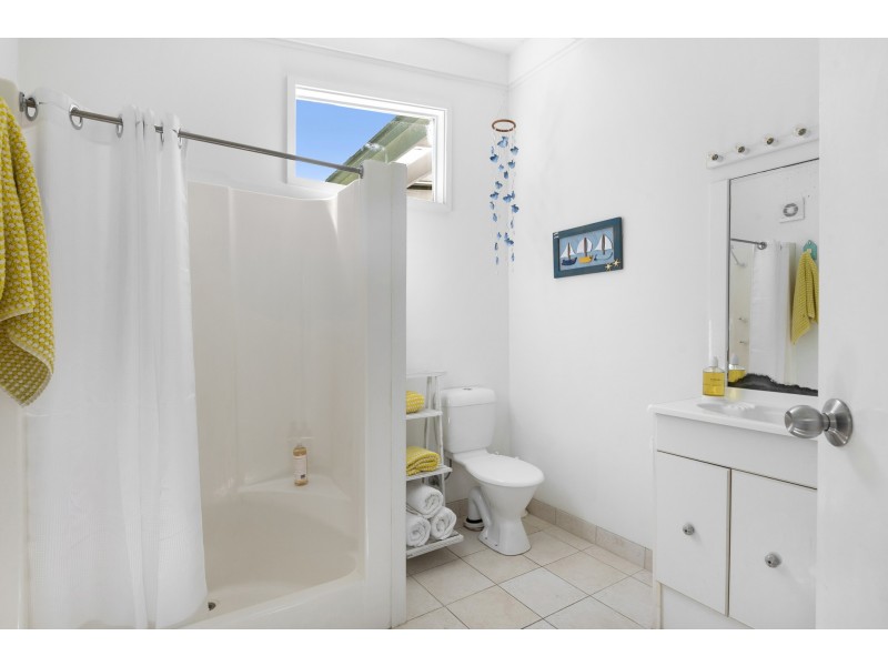 8 Ross Smith Parade, Great Mackerel Beach NSW 2108