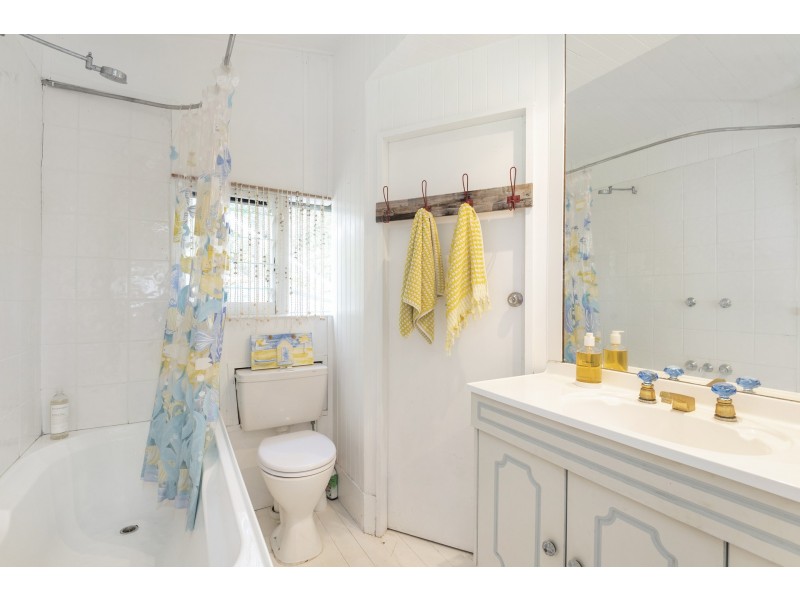 8 Ross Smith Parade, Great Mackerel Beach NSW 2108