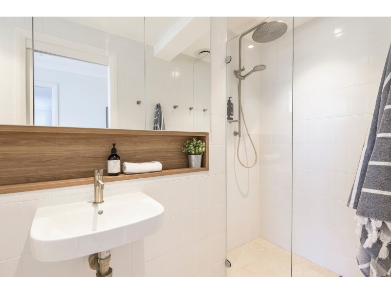 256 Whale Beach Road, Whale Beach NSW 2107