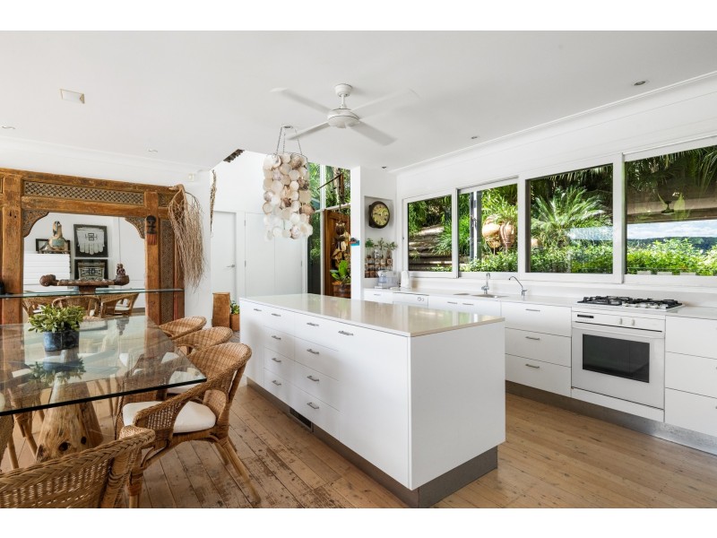 889 Barrenjoey Road, Palm Beach NSW 2108
