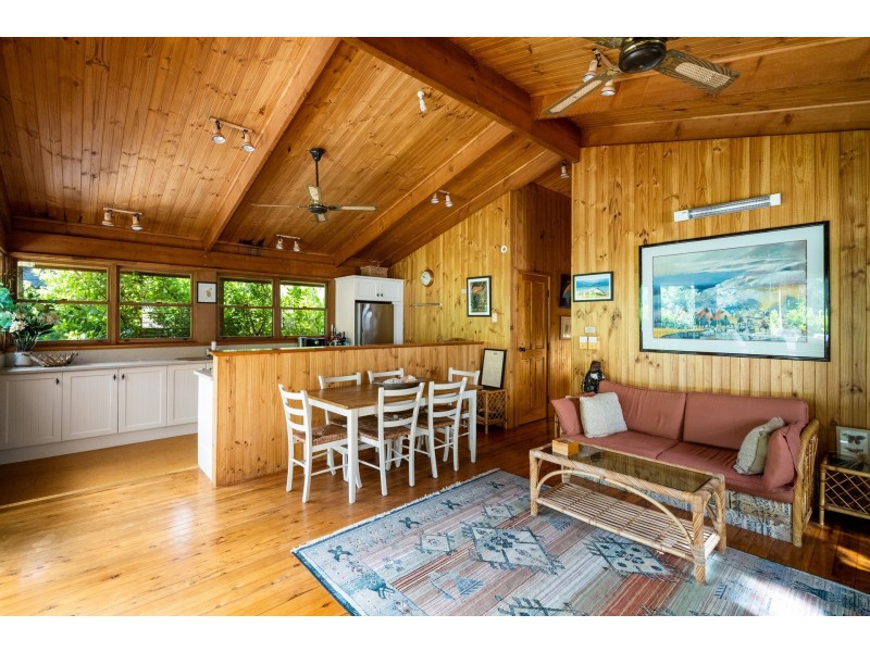 22 Monash Avenue, Great Mackerel Beach NSW 2108