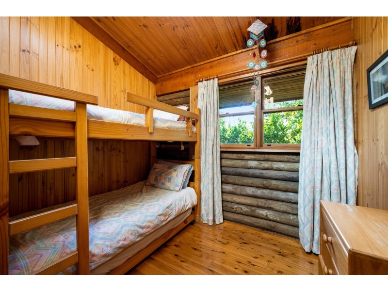 22 Monash Avenue, Great Mackerel Beach NSW 2108