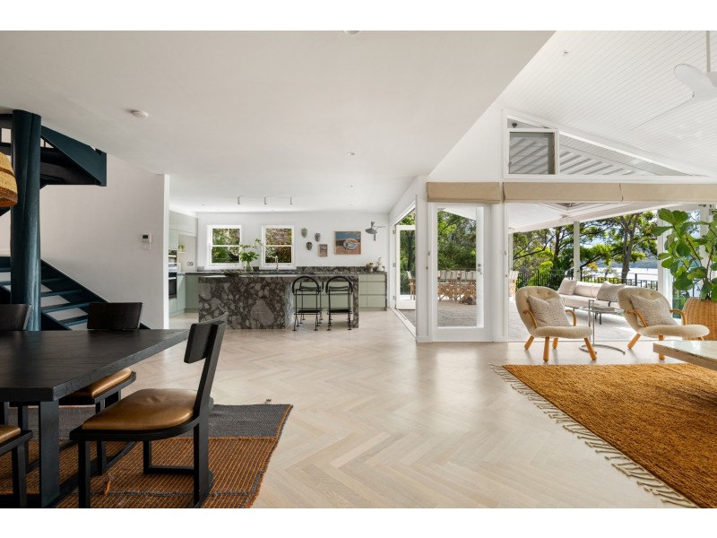 76 Hilltop Road, Avalon Beach NSW 2107