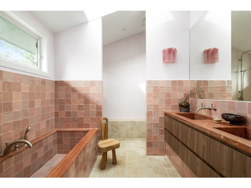 76 Hilltop Road, Avalon Beach NSW 2107