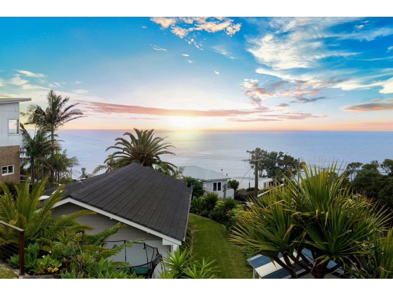 2 Pacific Road, Palm Beach NSW 2108