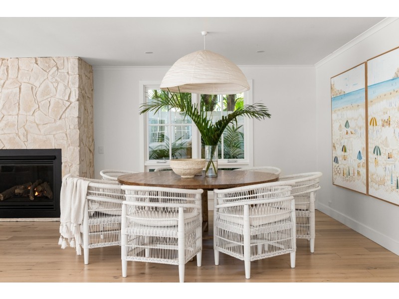 23 Alexander Road, Avalon Beach NSW 2107