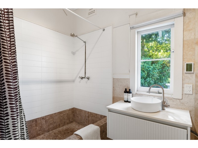230 Whale Beach Road, Whale Beach NSW 2107
