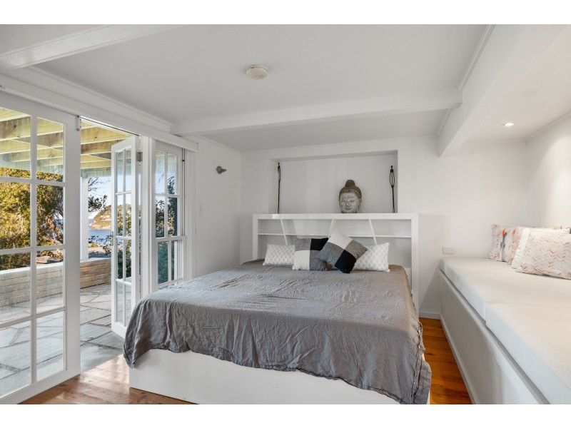 230 Whale Beach Road, Whale Beach NSW 2107