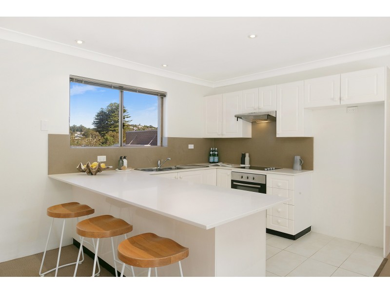 17/41-43 Foamcrest Avenue, Newport NSW 2106