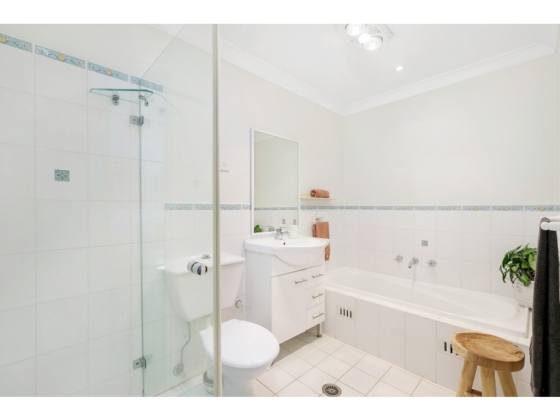 17/41-43 Foamcrest Avenue, Newport NSW 2106