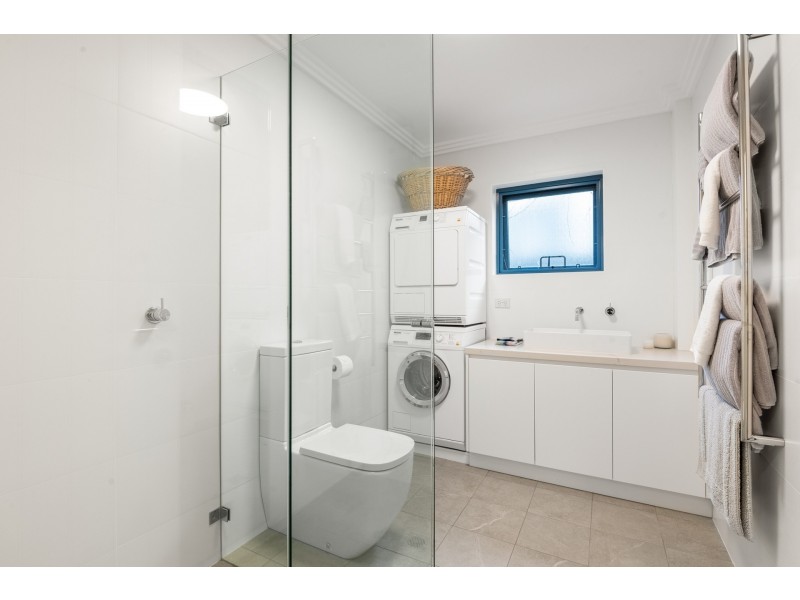 11 Iluka Road, Palm Beach NSW 2108