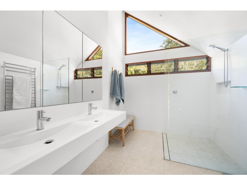 10 Delecta Avenue, Clareville NSW 2107