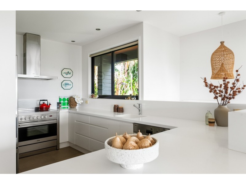 68 Pacific Road, Palm Beach NSW 2108